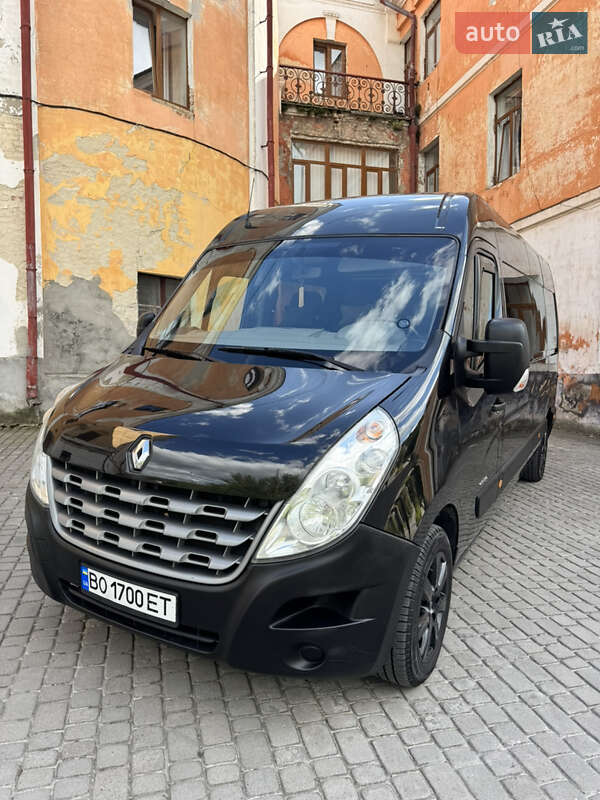 Грузопассажирский фургон Renault Master 2014 в Кременце