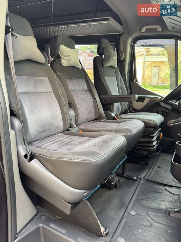 Грузопассажирский фургон Renault Master 2014 в Кременце