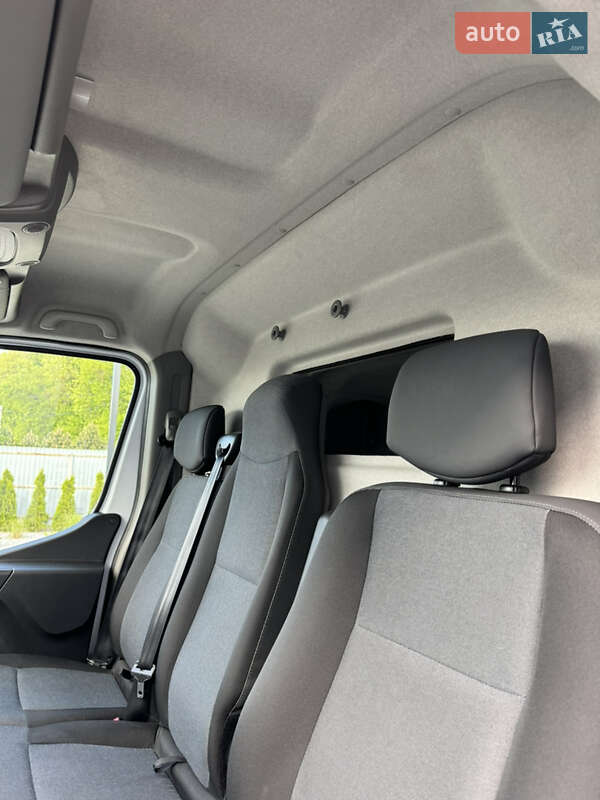 Грузовой фургон Renault Master 2020 в Луцке