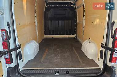 Грузовой фургон Renault Master 2019 в Бердичеве
