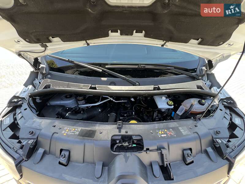 Грузовой фургон Renault Master 2020 в Луцке