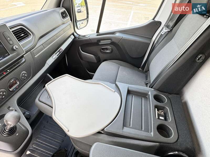 Другие грузовики Renault Master 2023 в Буче