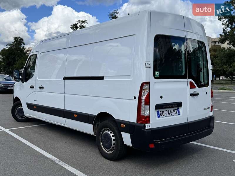 Другие грузовики Renault Master 2023 в Буче