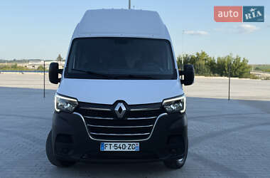 Грузовой фургон Renault Master 2021 в 
