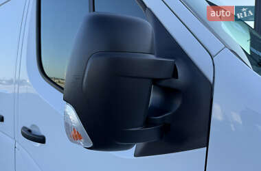 Грузовой фургон Renault Master 2021 в 