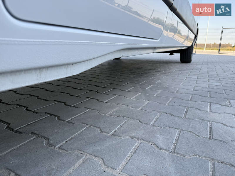 Грузовой фургон Renault Master 2021 в Дубно