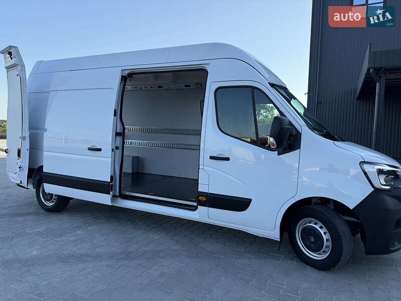 Грузовой фургон Renault Master 2021 в Дубно