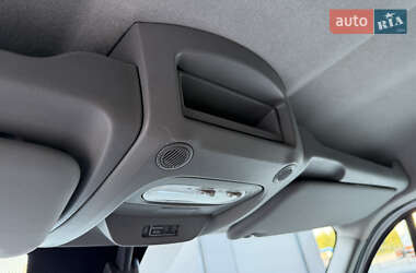 Грузовой фургон Renault Master 2021 в 
