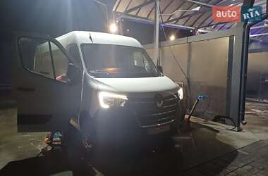 Грузовой фургон Renault Master 2020 в 