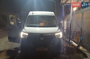 Грузовой фургон Renault Master 2020 в 