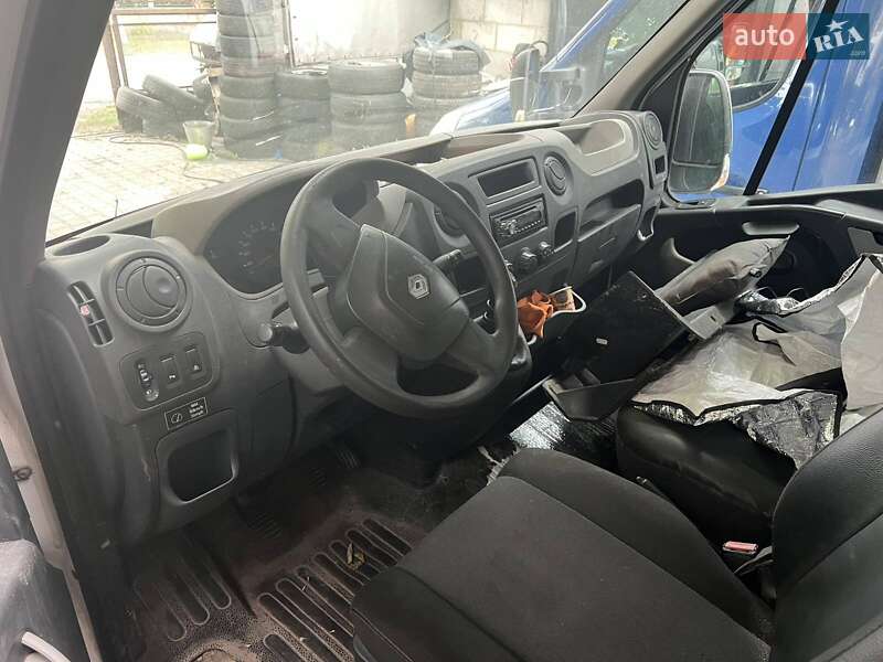 Грузовой фургон Renault Master 2013 в Луцке