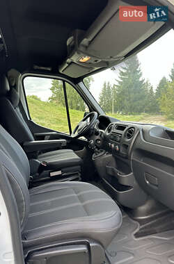 Микроавтобус Renault Master 2018 в 