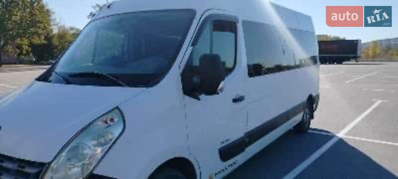 Микроавтобус Renault Master 2014 в Киеве