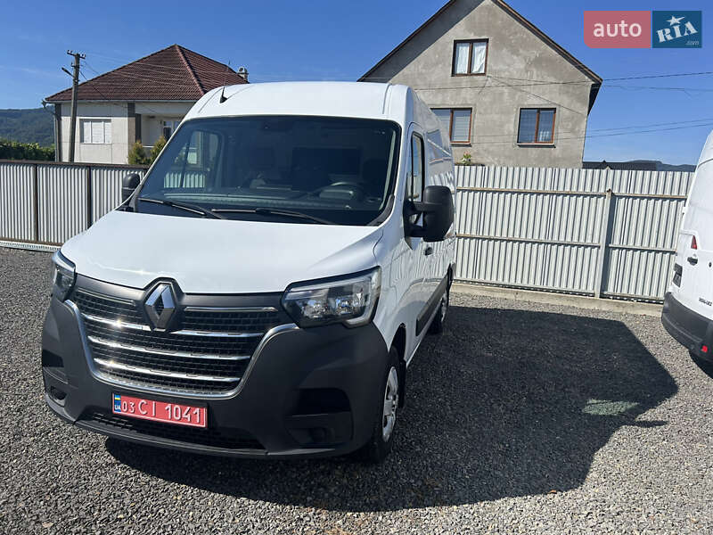 Грузовой фургон Renault Master 2020 в Хусте