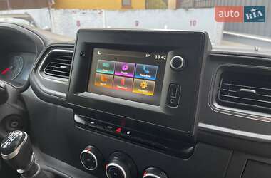 Грузовой фургон Renault Master 2020 в 