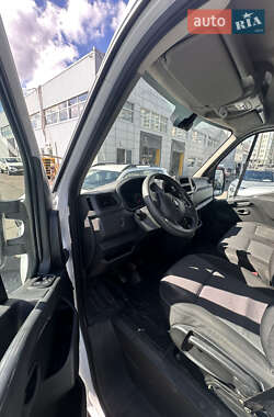 Грузовой фургон Renault Master 2021 в 