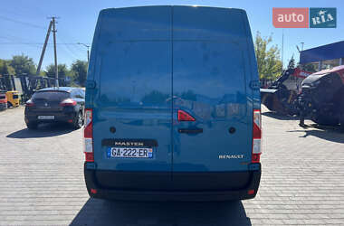 Грузовой фургон Renault Master 2021 в 