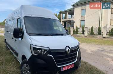 Грузовой фургон Renault Master 2020 в 