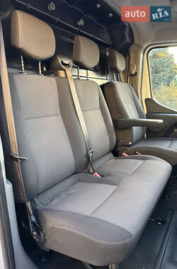 Грузовой фургон Renault Master 2020 в 