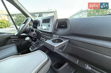 Грузовой фургон Renault Master 2021 в 