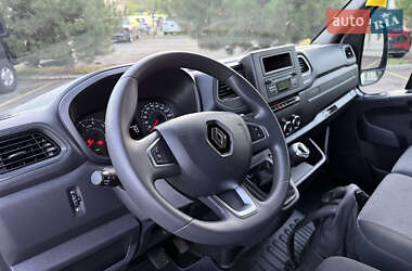 Грузовой фургон Renault Master 2021 в 