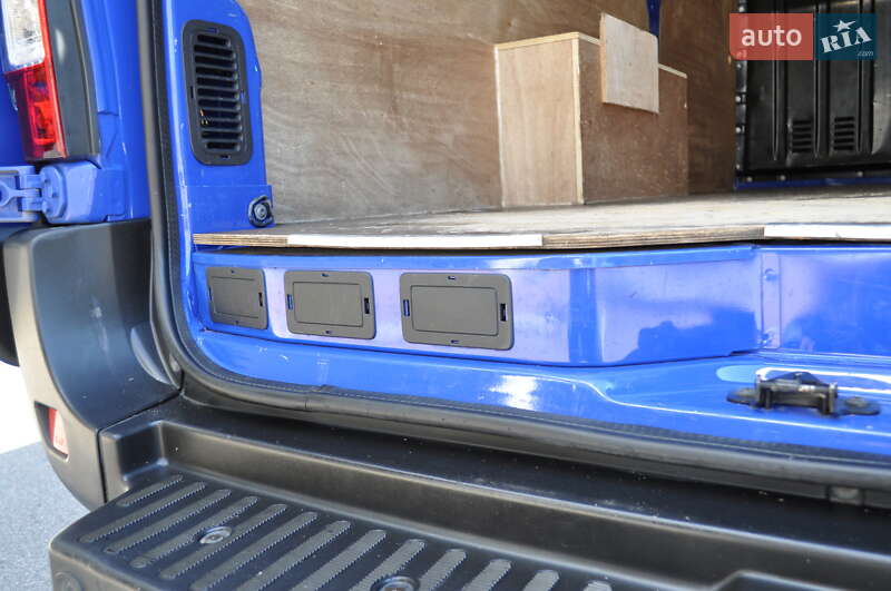 Грузовой фургон Renault Master 2021 в Киеве