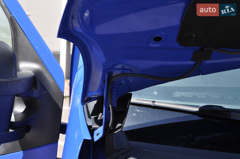 Грузовой фургон Renault Master 2021 в Киеве