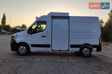 Грузовой фургон Renault Master 2020 в 