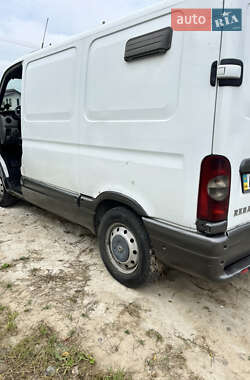 Грузовой фургон Renault Master 2004 в 