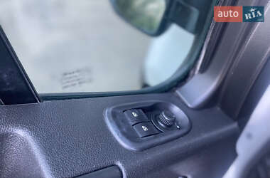 Грузовой фургон Renault Master 2018 в 