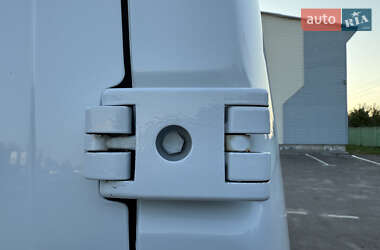 Грузовой фургон Renault Master 2021 в 