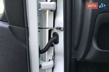 Грузовой фургон Renault Master 2018 в 