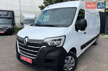 Грузовой фургон Renault Master 2022 в 