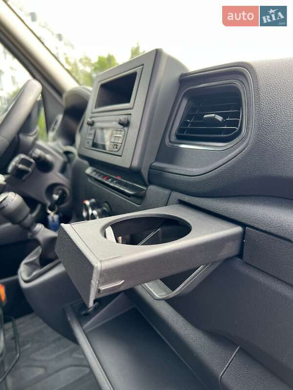 Грузовой фургон Renault Master 2022 в Днепре фото 21 Грузовой фургон Renault Master 2022 в Днепре