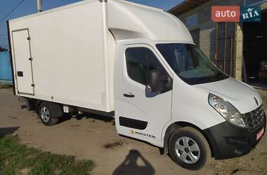Вантажний фургон Renault Master 2014 в Рівному