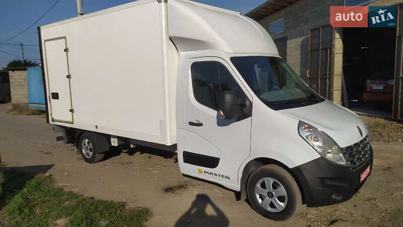 Грузовой фургон Renault Master 2014 в 