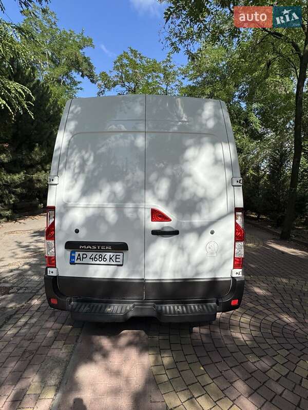 Грузовой фургон Renault Master 2017 в Запорожье
