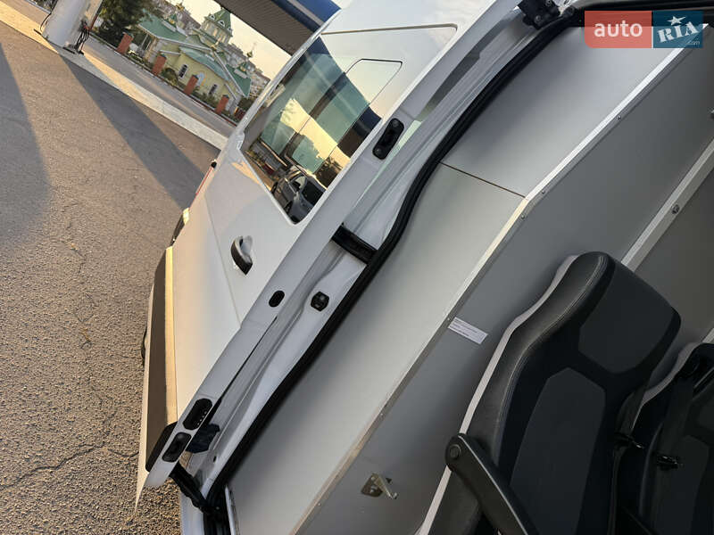 Микроавтобус Renault Master 2019 в Днепре