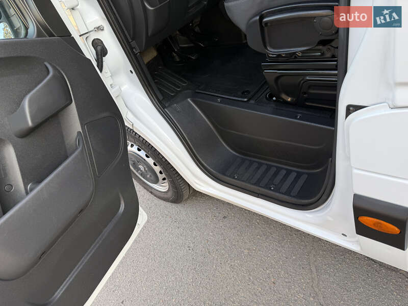 Микроавтобус Renault Master 2019 в Днепре