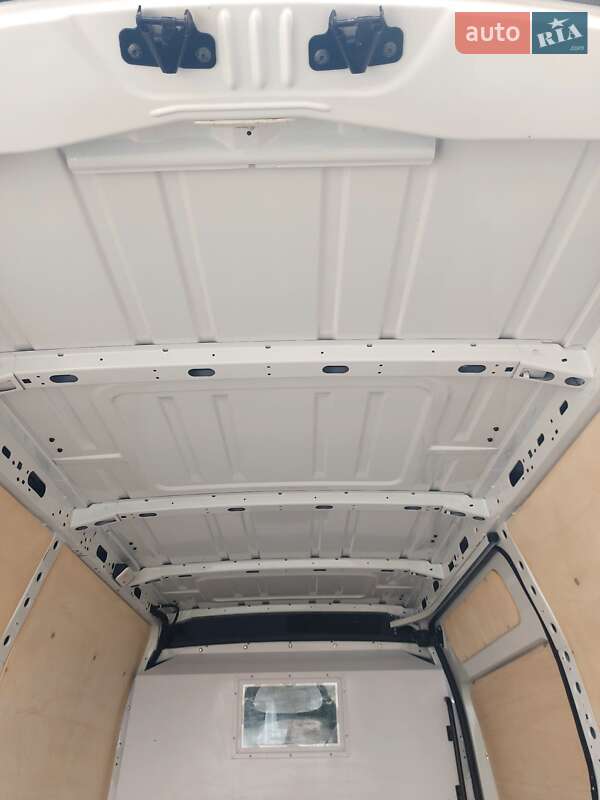 Грузовой фургон Renault Master 2021 в Млинове