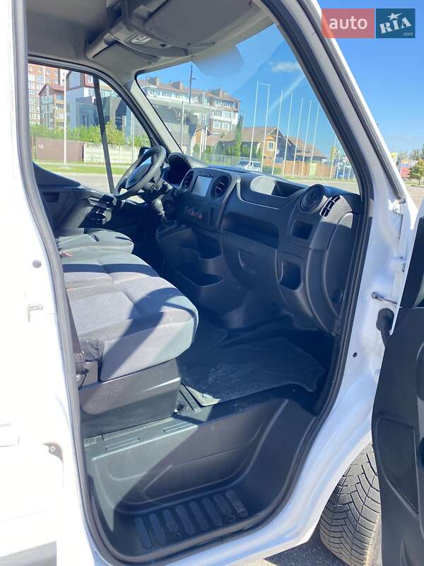 Грузовой фургон Renault Master 2019 в Киеве