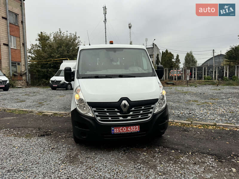Грузовой фургон Renault Master 2015 в Ровно