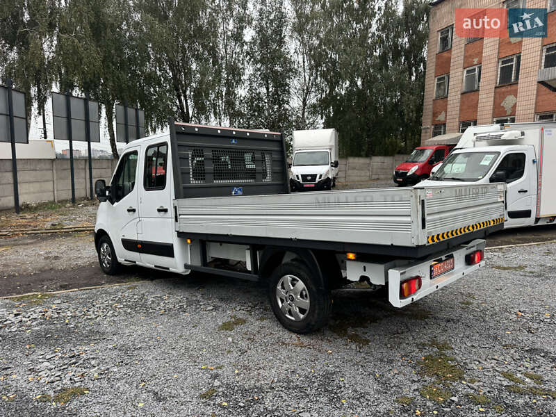 Грузовой фургон Renault Master 2015 в Ровно