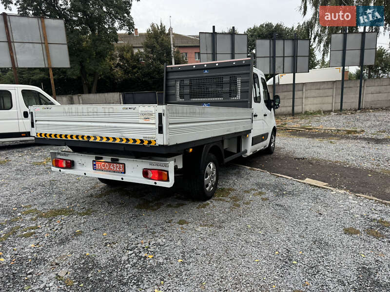 Грузовой фургон Renault Master 2015 в Ровно