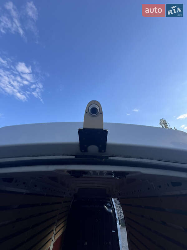 Вантажний фургон Renault Master 2018 в Києві