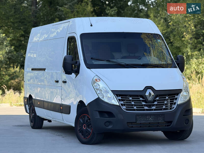 Грузовой фургон Renault Master 2017 в Дрогобыче