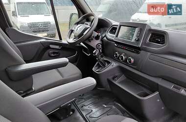 Грузовой фургон Renault Master 2019 в 