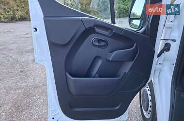 Грузовой фургон Renault Master 2021 в 