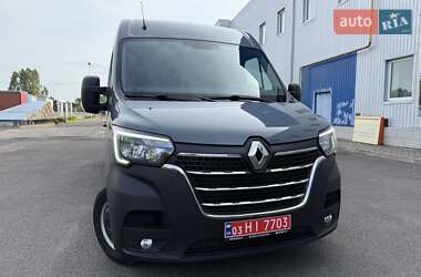 Грузовой фургон Renault Master 2023 в 