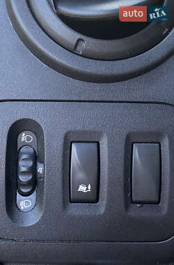 Автовоз Renault Master 2016 в Ровно